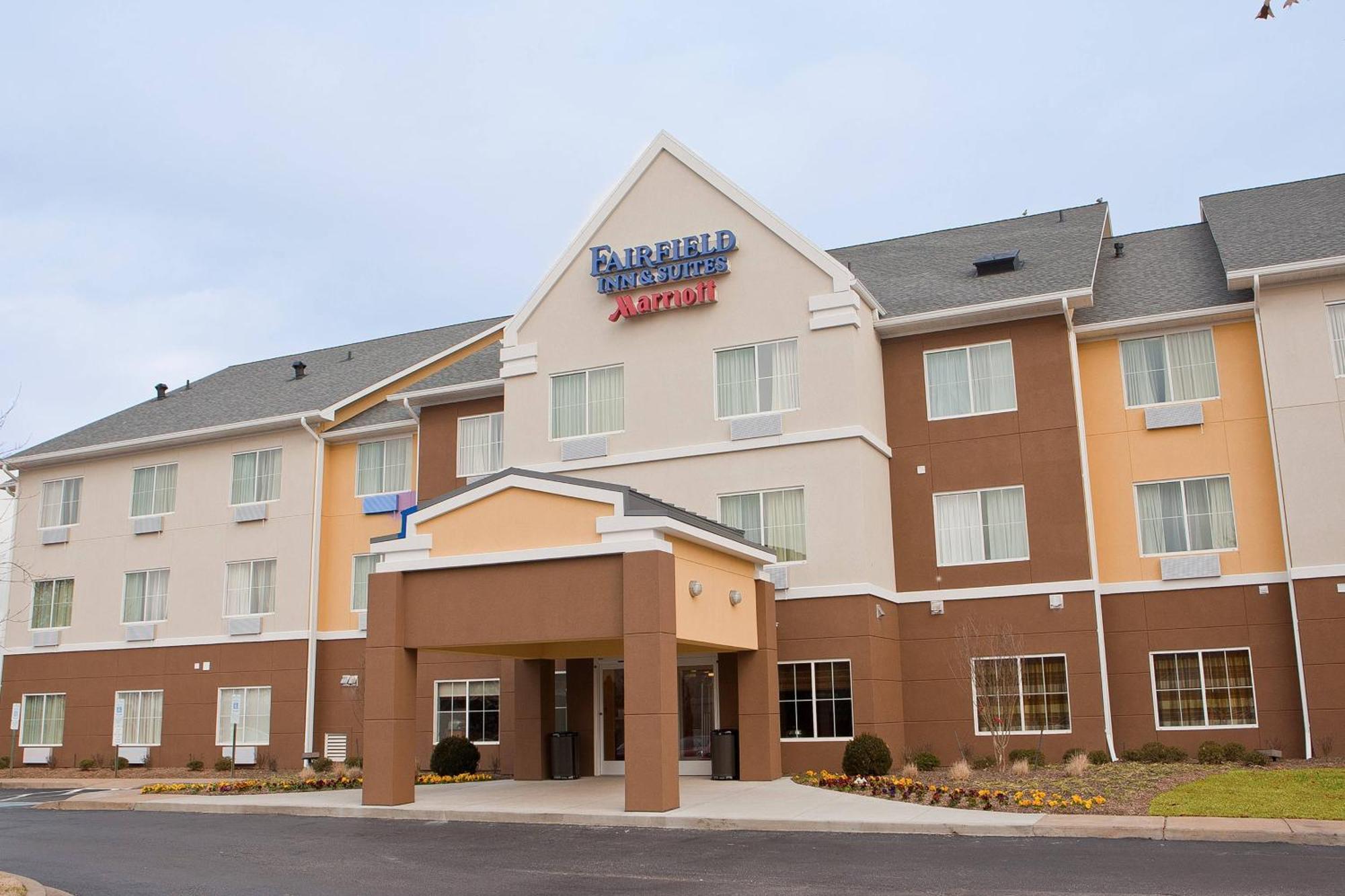 Fairfield Inn & Suites By Marriott Memphis East Galleria Екстер'єр фото